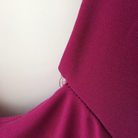 V neck open back top - Picture 3 of 4